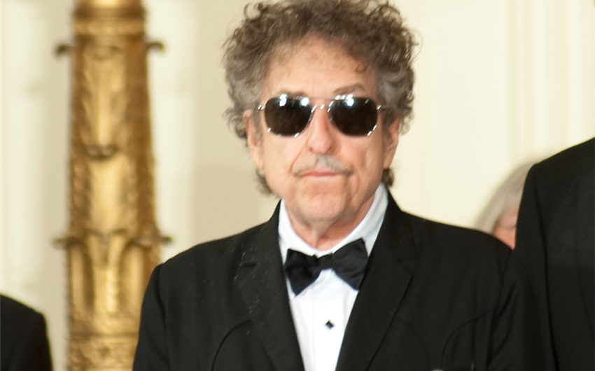 bob dylan's first wife