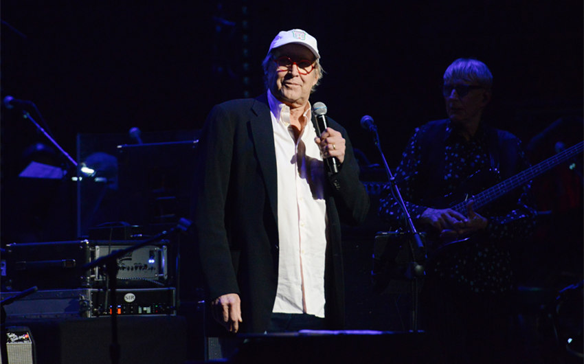 chevy chase's net worth