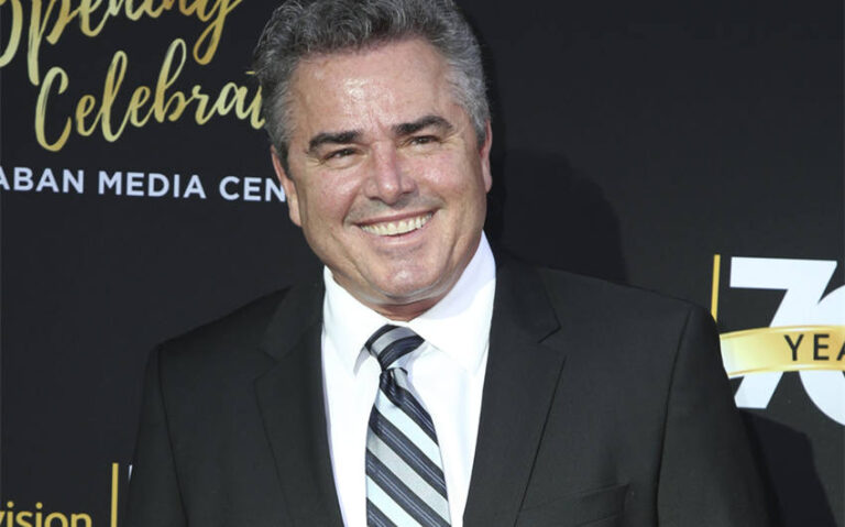 christopher knight wife
