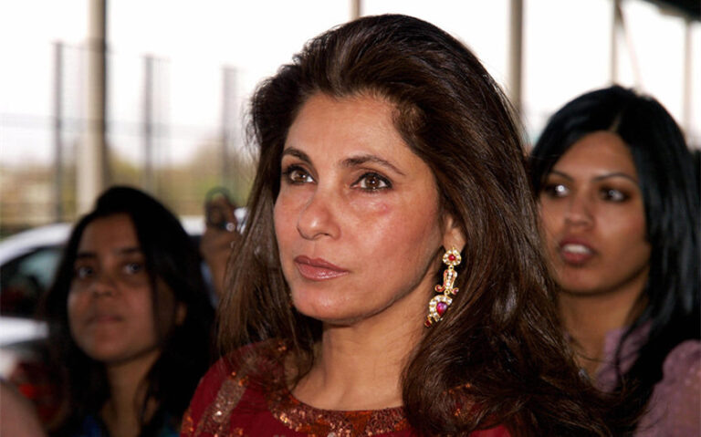 dimple kapadia husband