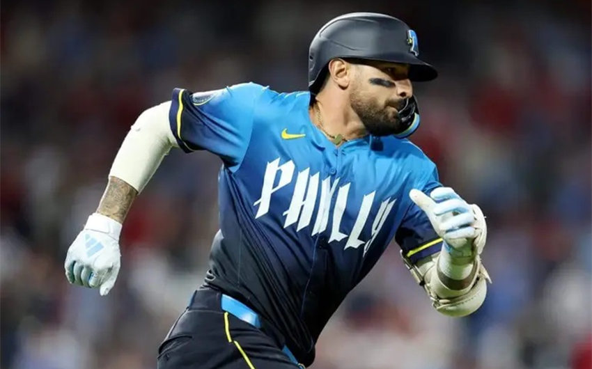 nick castellanos first wife